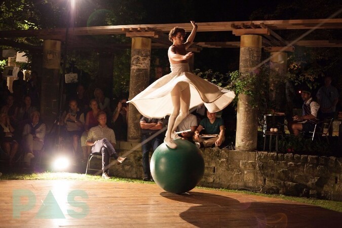 Pictures 2016 Thursday